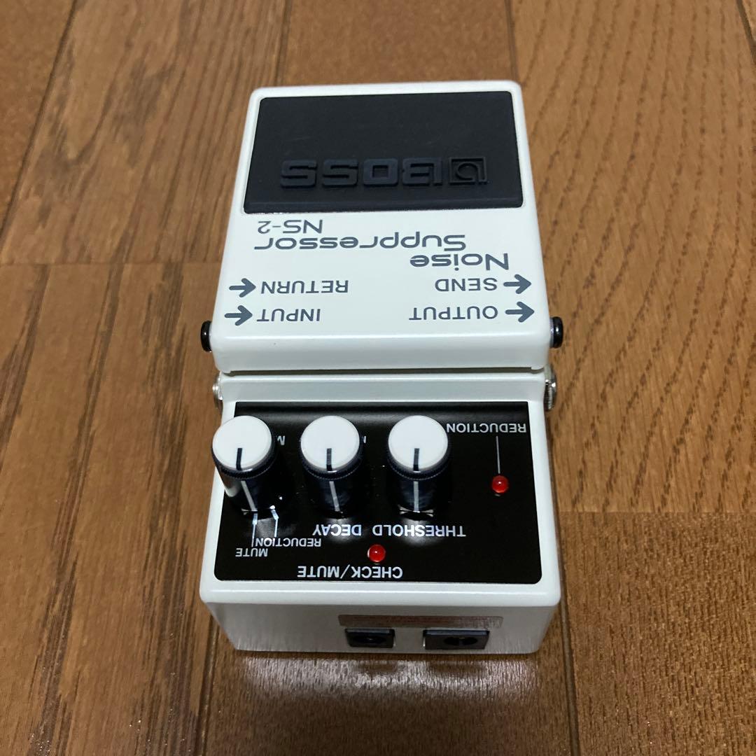 エフェクター4個　チューナー　パワーサプライ　エフェクターケース　まとめ売り