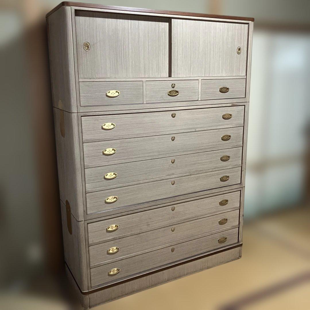 桐　箪笥　 総桐胴丸箪笥 昭和50年代物　鍵付き