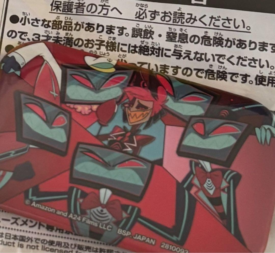 キャラクター ピンバッジ カラフル