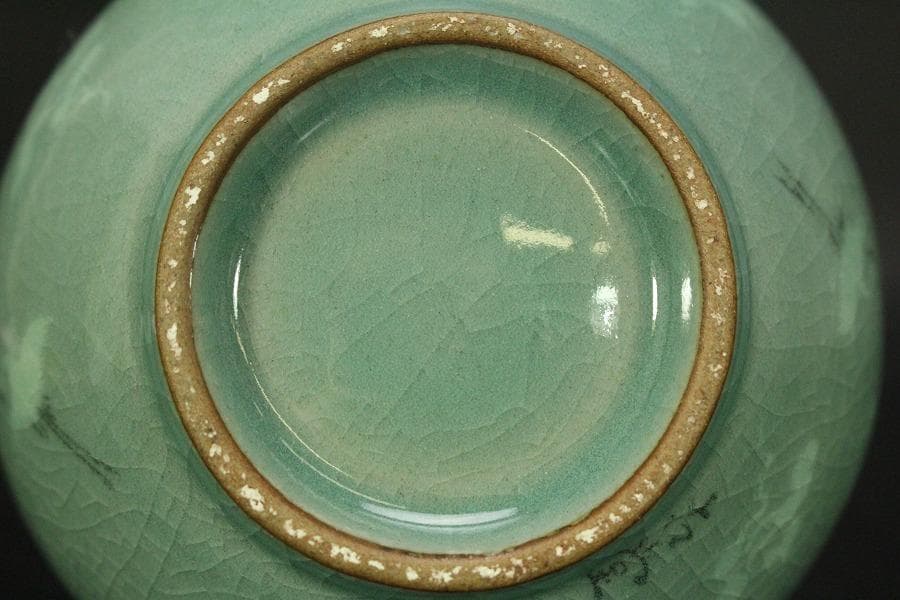 朝鮮美術 青磁 雲鶴紋 梅瓶 高22.5cm 東南陶窯 古堂趙斗彦(メ1155)