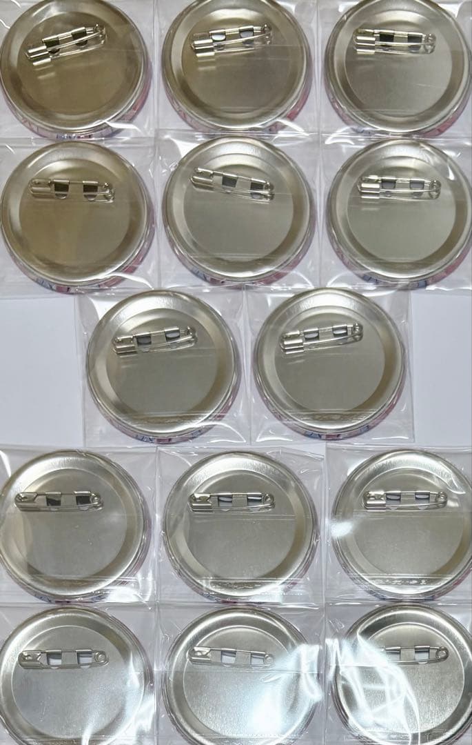 ツキウタ。如月恋 缶バッジ 10周年 キャラバッジコレクション