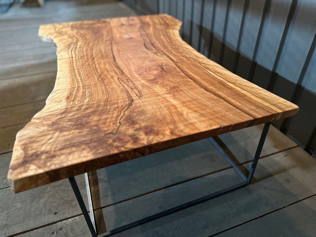 【最終価格！早い者勝ち！】栃　トチ　一枚板テーブル　店舗什器　ディスプレイ