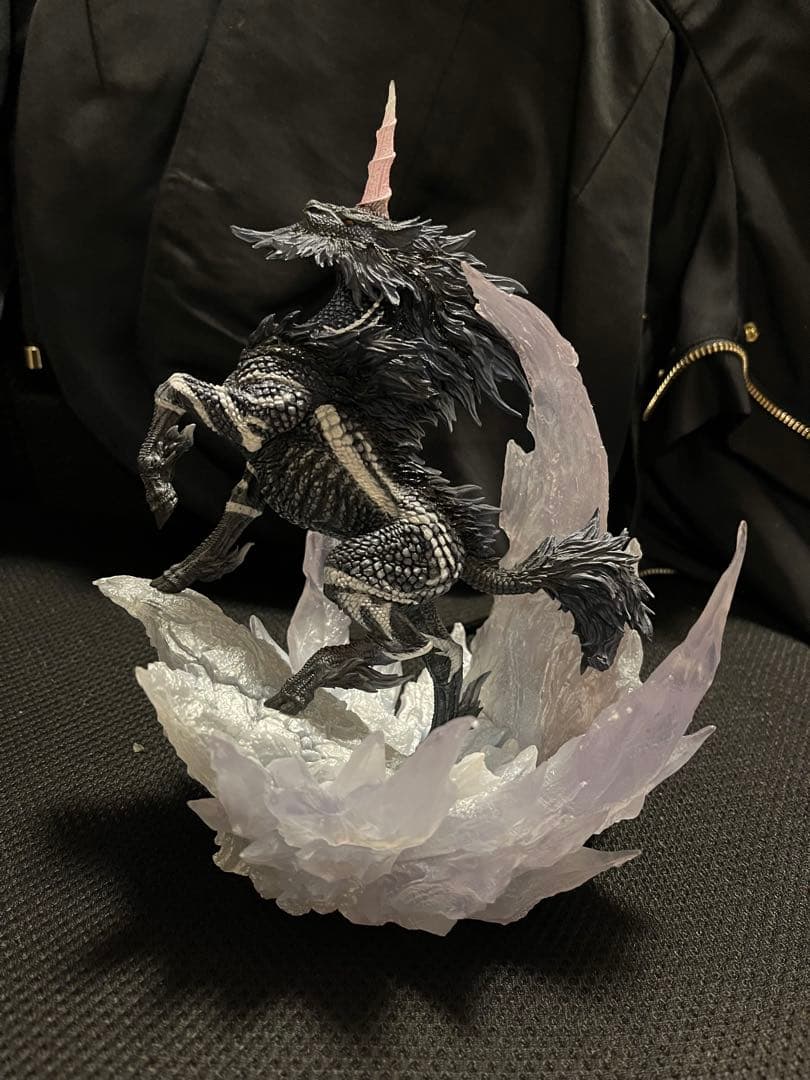 CAPCOM クリエイターズモデル キリン亜種 フィギュア