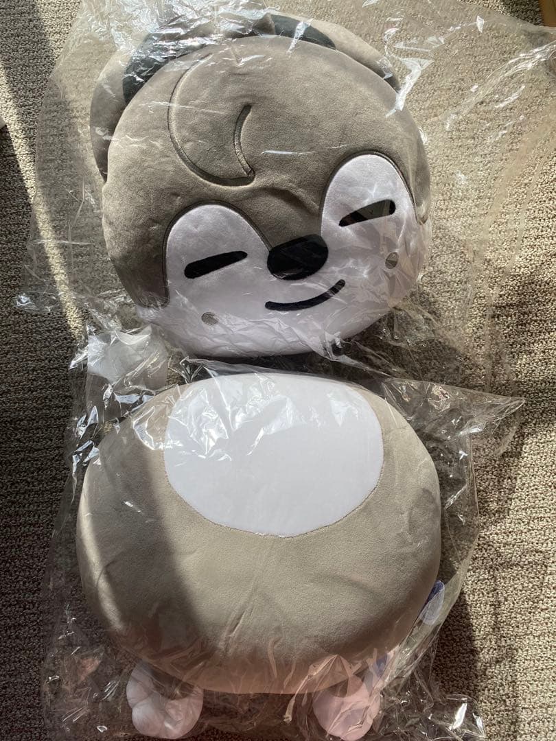 SKZOOクッション　頭とお尻セット　ウルフチャン