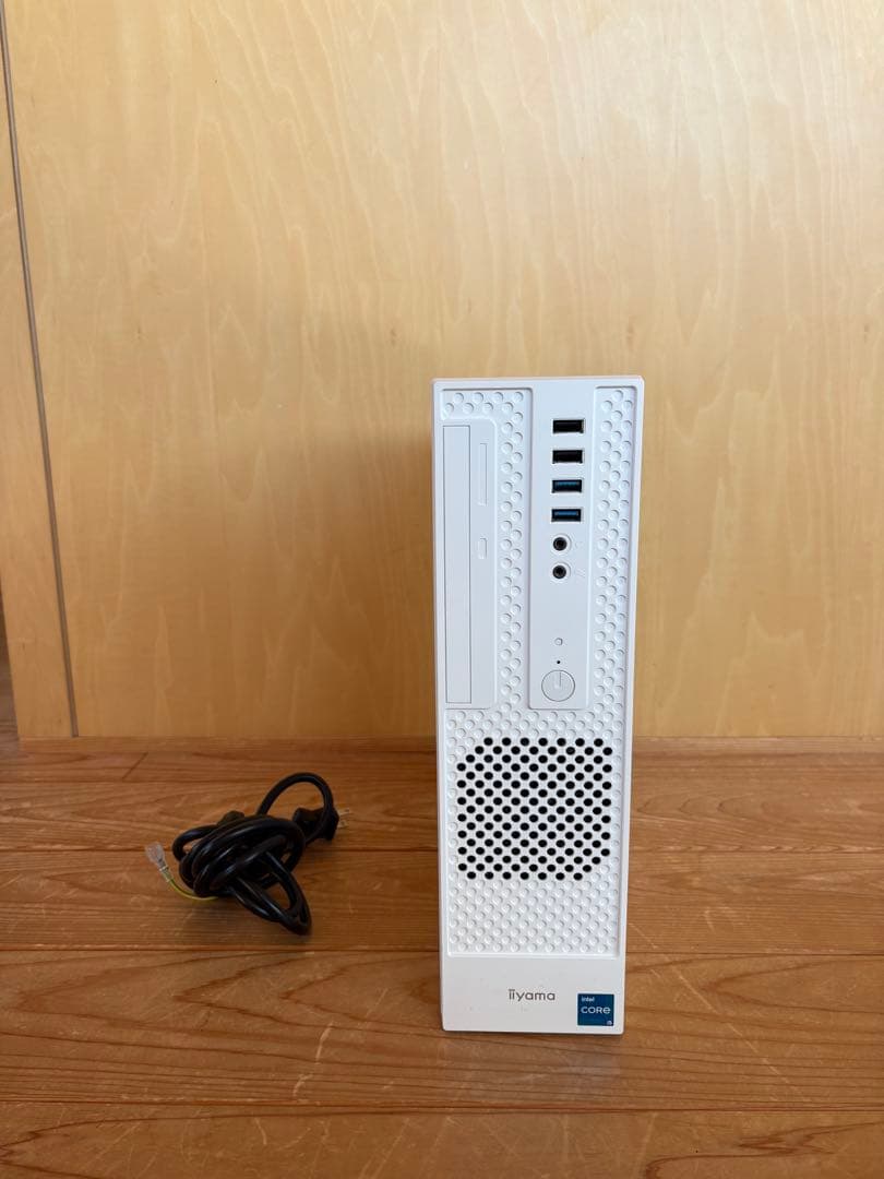 iiyama　パソコン工房　デスクトップパソコン　16GB　SSD500GB