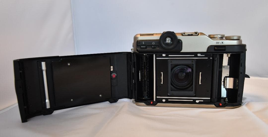 FUJIFILM　GA645Zi＋STROBE　GA