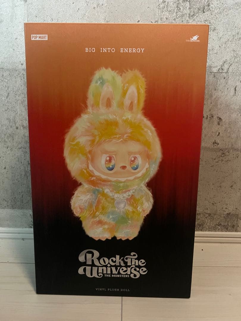 LABUBU POP MART Rock the Universe ぬいぐるみ