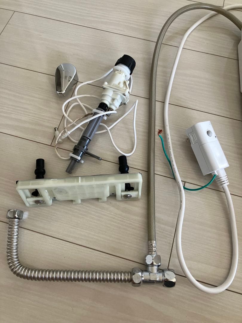 【美品】TOTO アプリコット TCF4734ウォシュレット 2025年購入