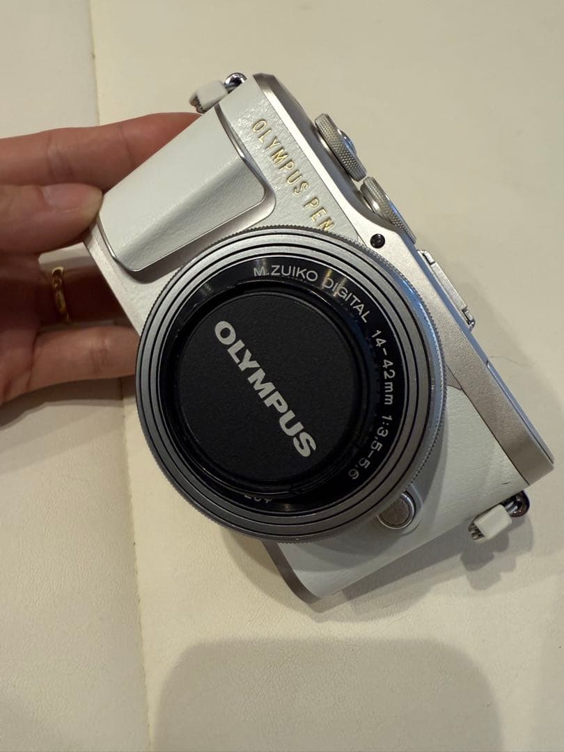 【イマノ様】OLYMPUS E-PL9（ホワイト）ミラーレス一眼 豪華セット望遠