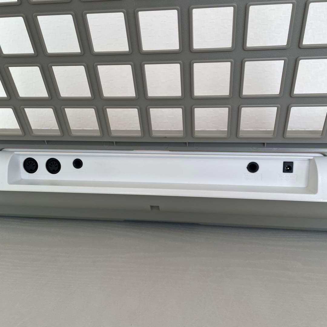 YAMAHA　電子キーボード EZ-J210