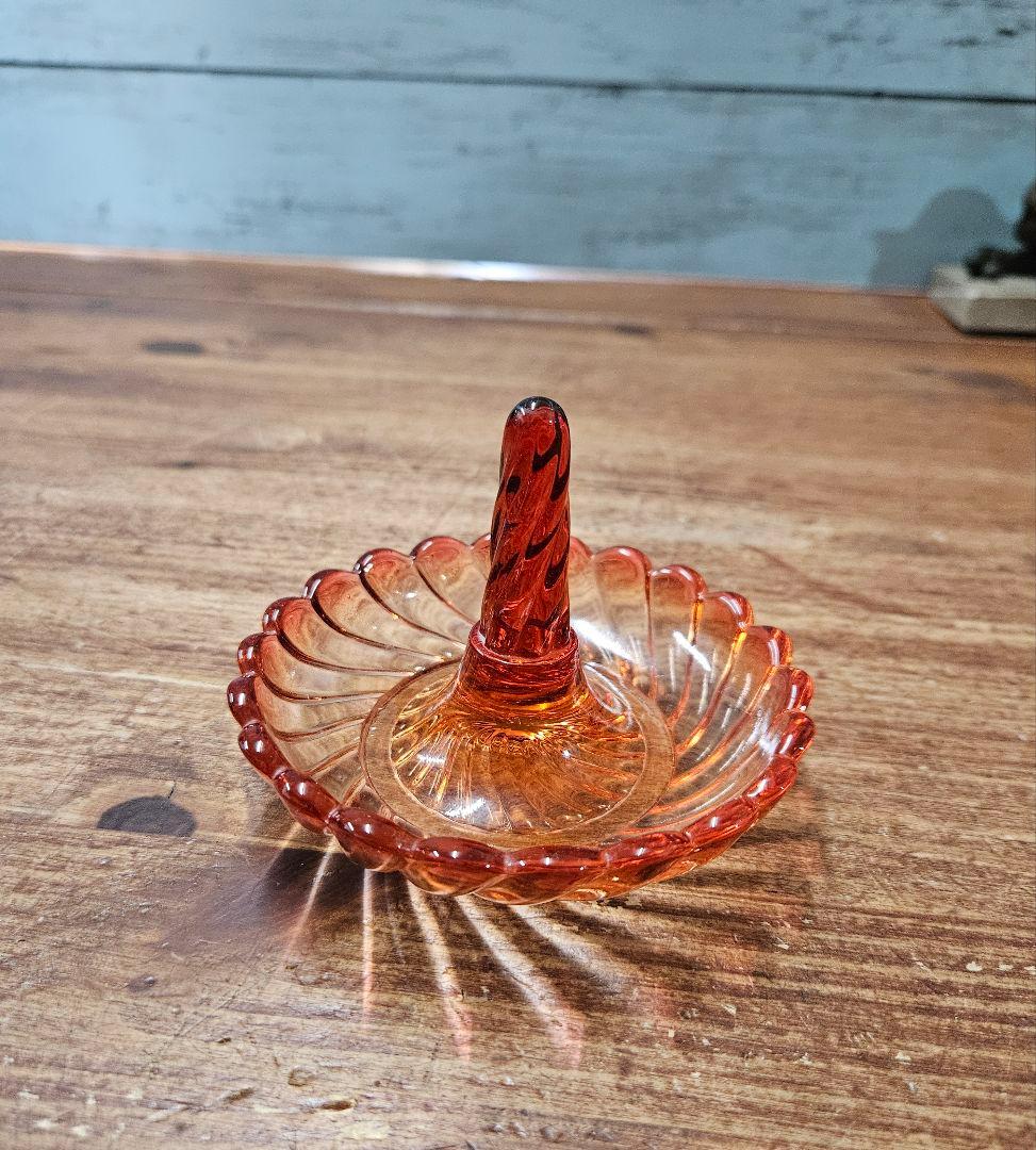 美品 オールドバカラ バンブーローズ 小型 クリスタルガラスのリングホルダー