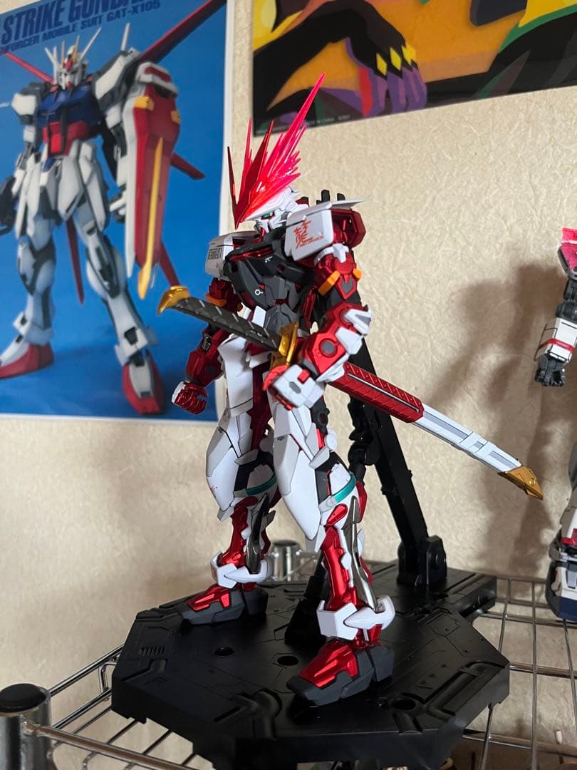 MG アストレイ レッドドラゴン 全塗装完成品