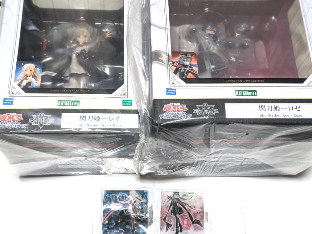 新品未開封 遊戯王OCGカードゲーム フィギュア 閃刀姫 レイロゼセットおまけ付