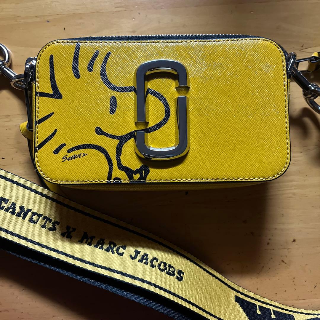 スヌーピー イエロー ショルダーバッグ MARC JACOBS