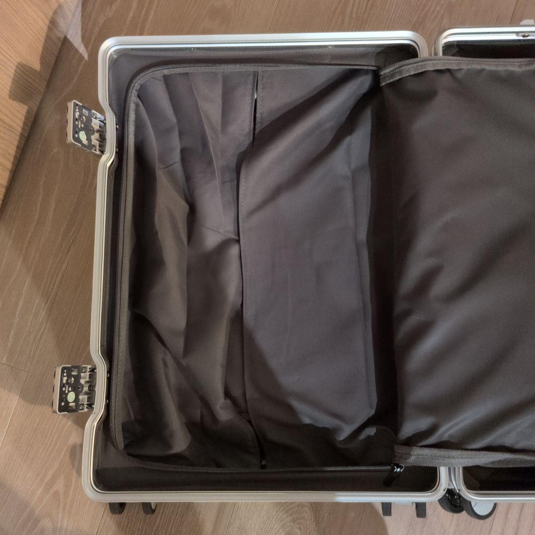 2024年モデル リベティ 多機能キャリケース 40L S 機内持ち込み可能
