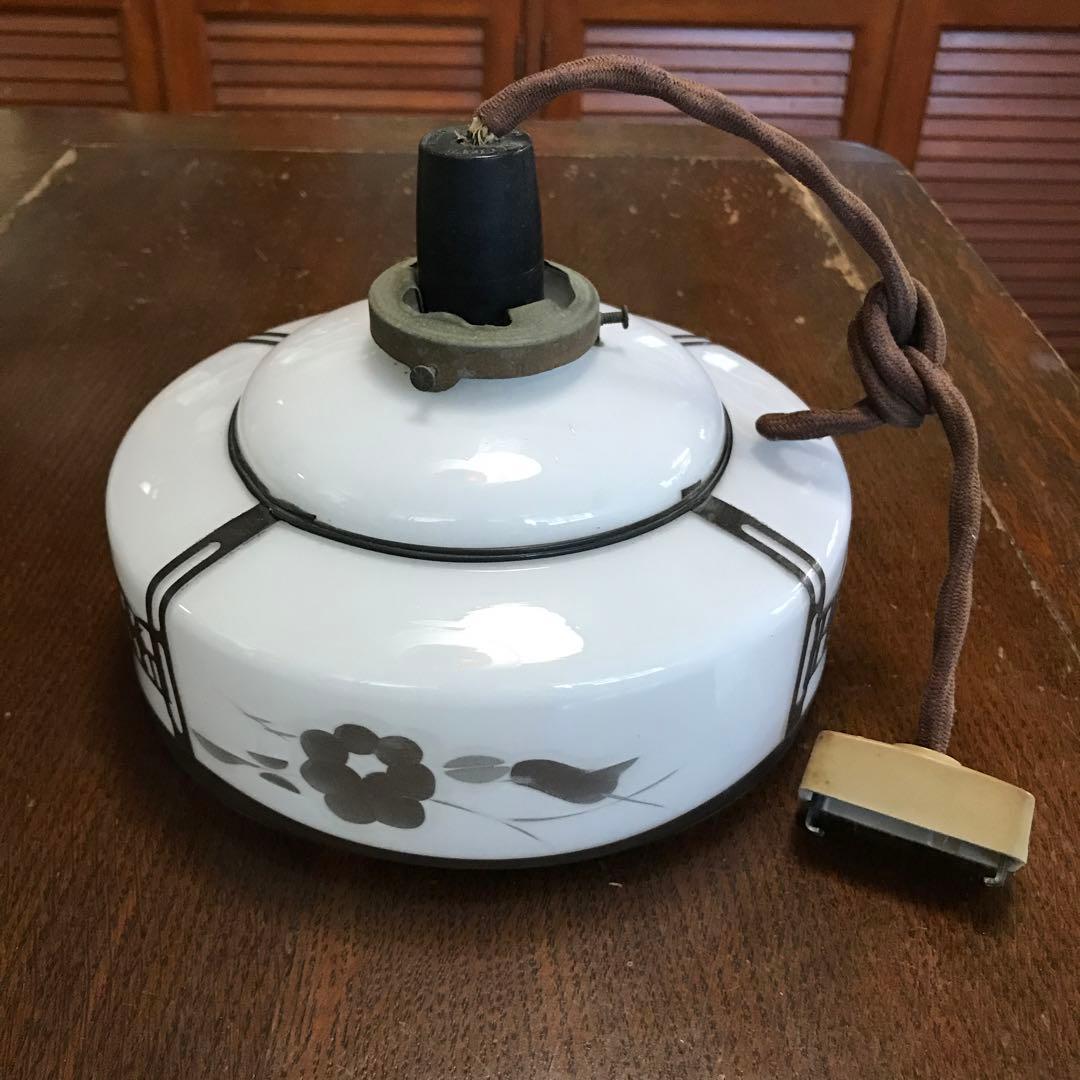 昭和レトロ　ガラス　電気の傘　アンティーク　電笠