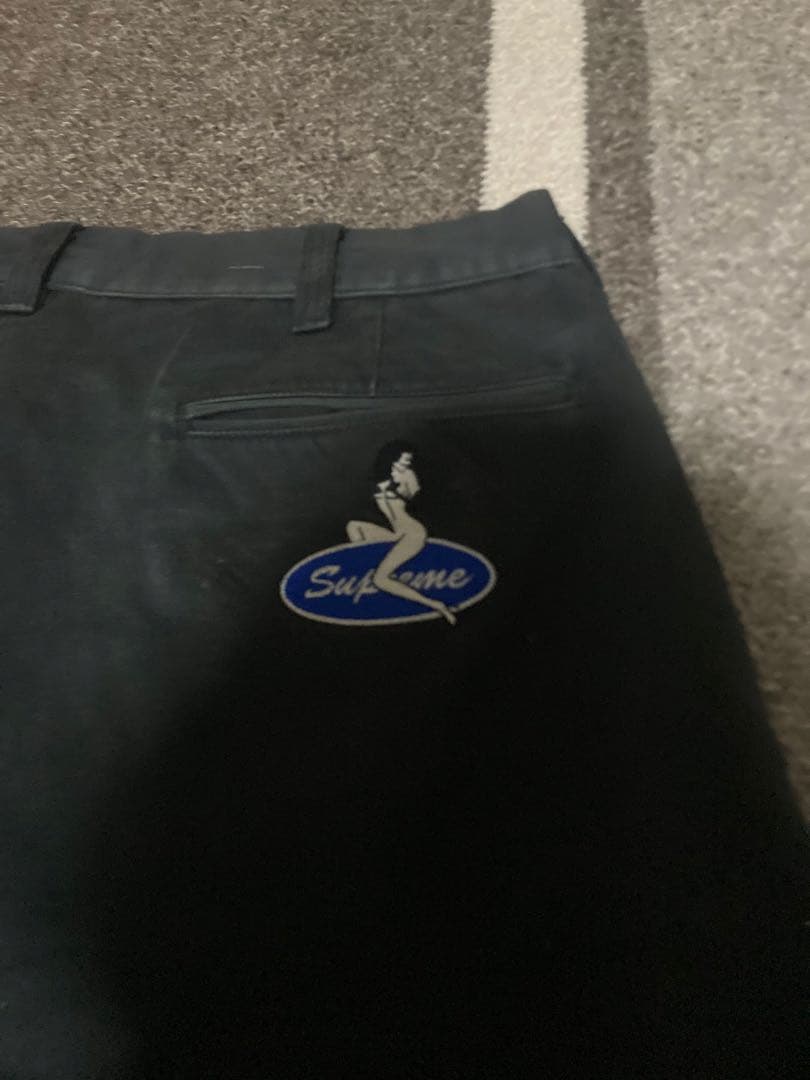 Supreme ブラック チノパン32インチ