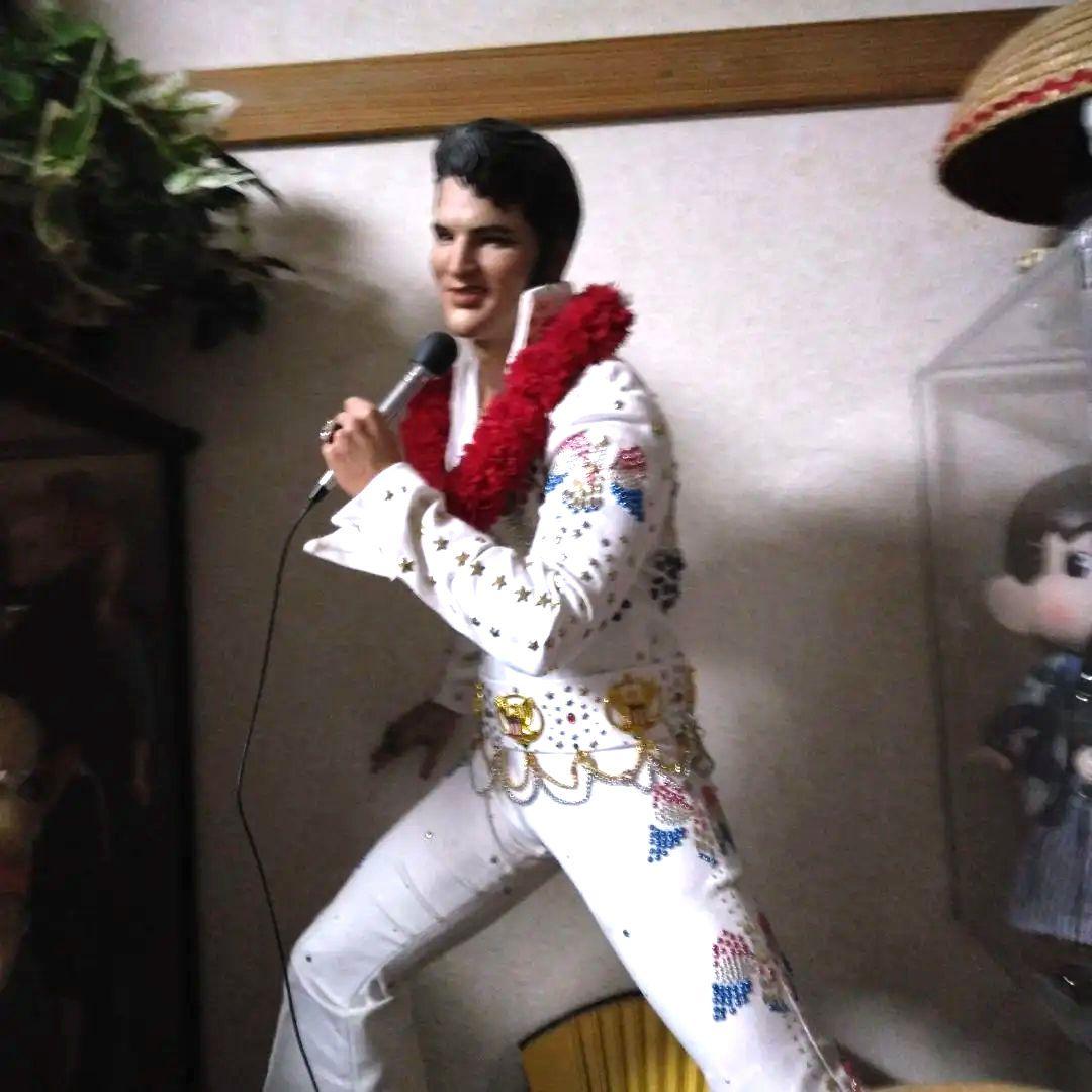 入手困難❄永遠のスター☆エルビス・プレスリー フィギュア1/4スケール(別顔付き