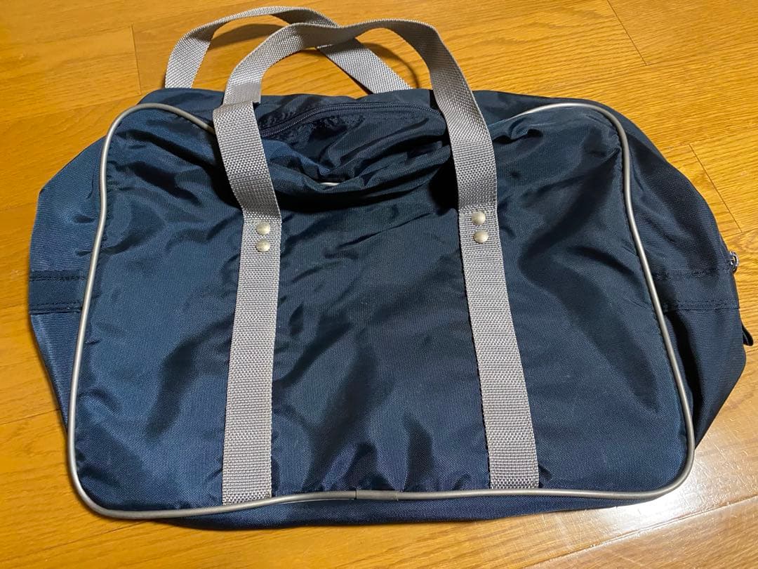 【のんたん様】ワールドペガサス スクバ 紺