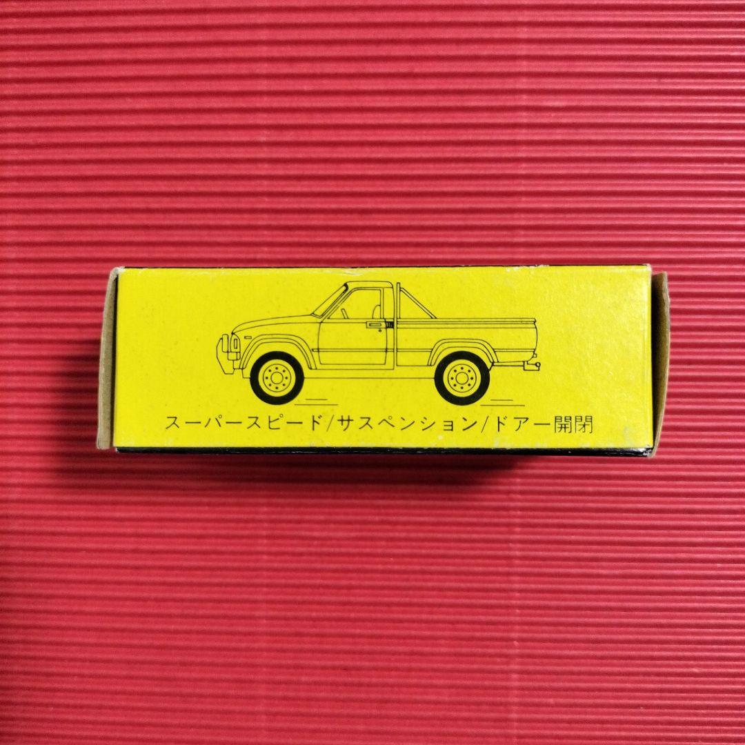 トミカ『トヨタ ハイラックス4WD』未開封品