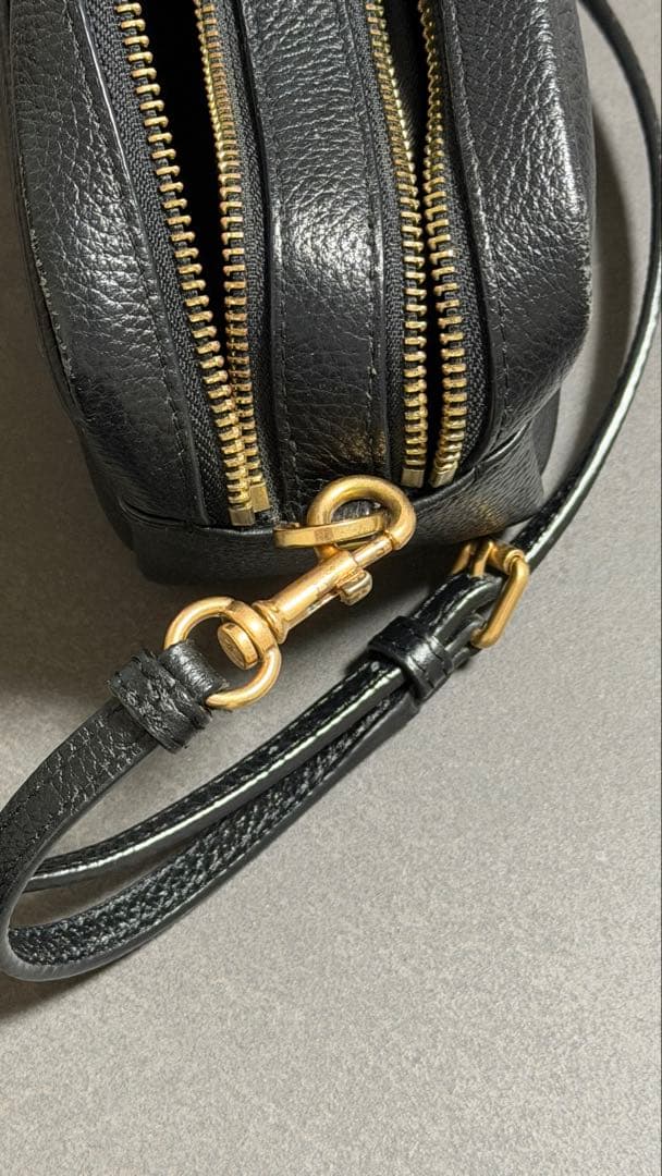 Tory Burch ブラックレザー ショルダーバッグ