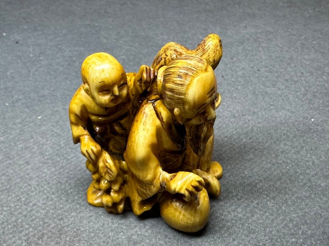極上　江户　根付　オナガドリ　古美術品　 置物　細密細工　骨董　アンティーク