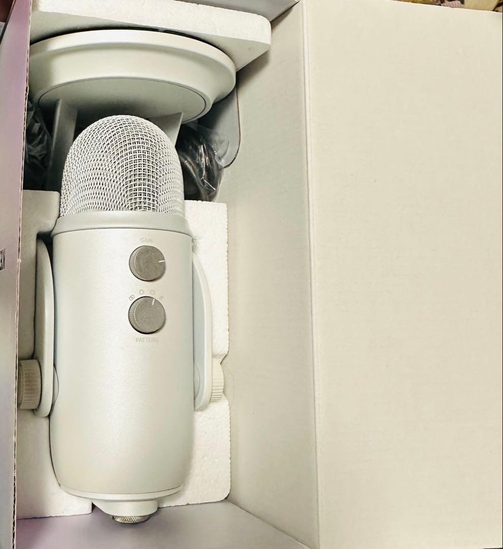 Blue Yeti ホワイト コンデンサーマイク