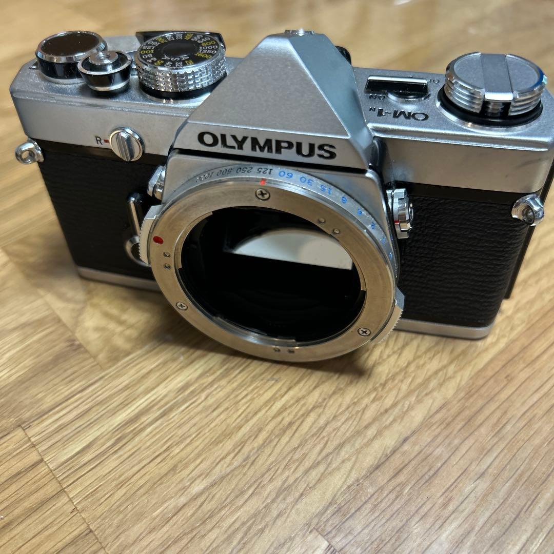 Olympus OM-1N シルバーボディー　美品