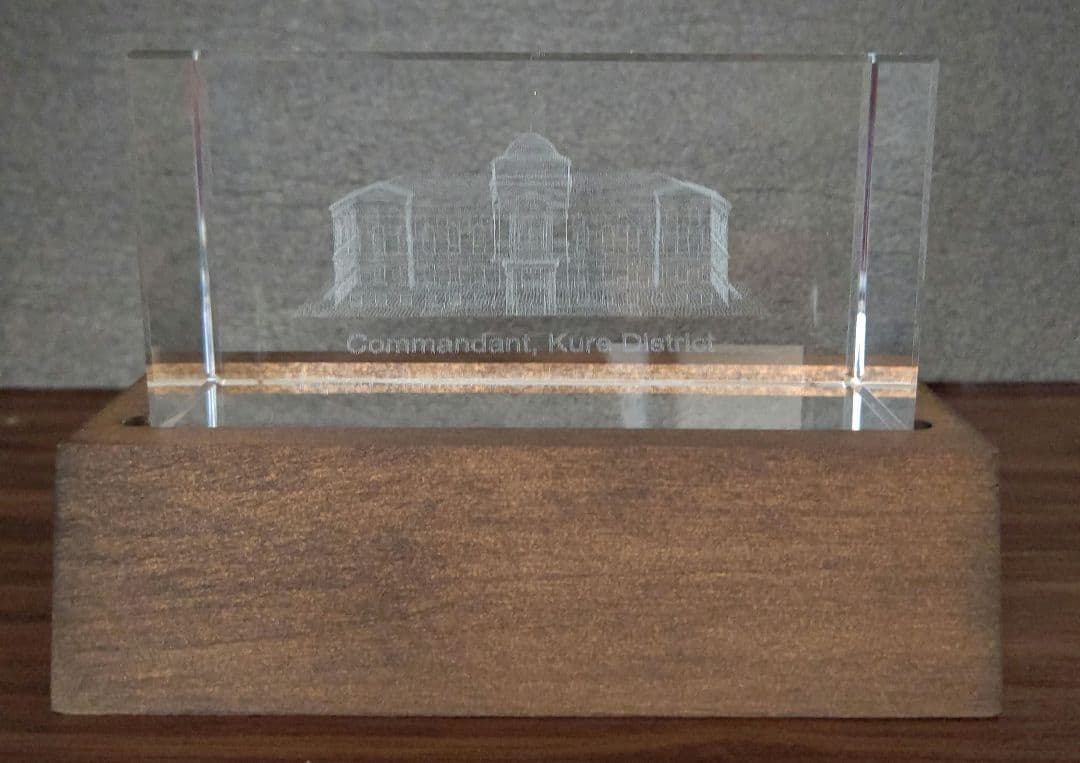 クリスタルガラス 呉地方総監部3D