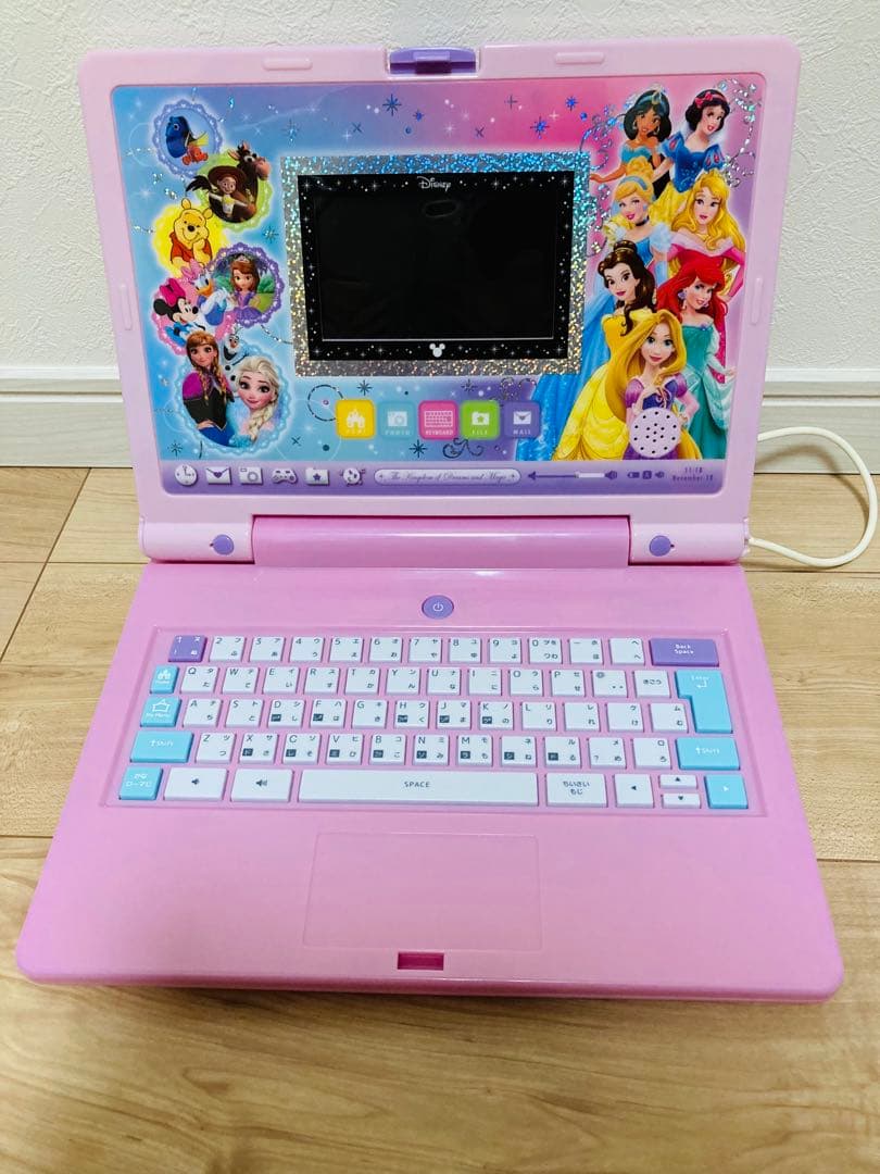 バンダイ　ディズニー&ピクサーキャラクターズ ラーニングマイスイートパソコン