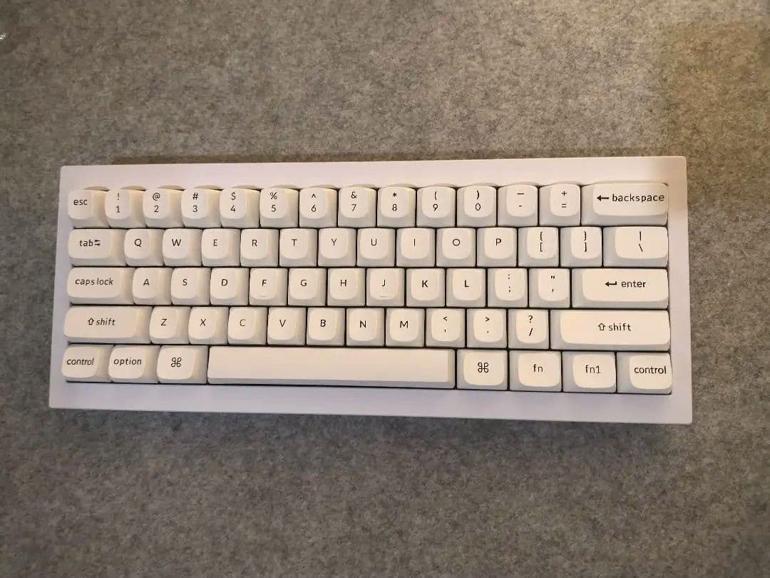 キーボード keychron q4