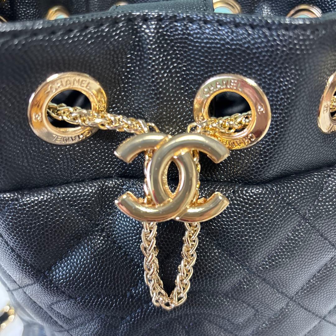 CHANEL MAKEUP キルティングゴールドチェーン 2way