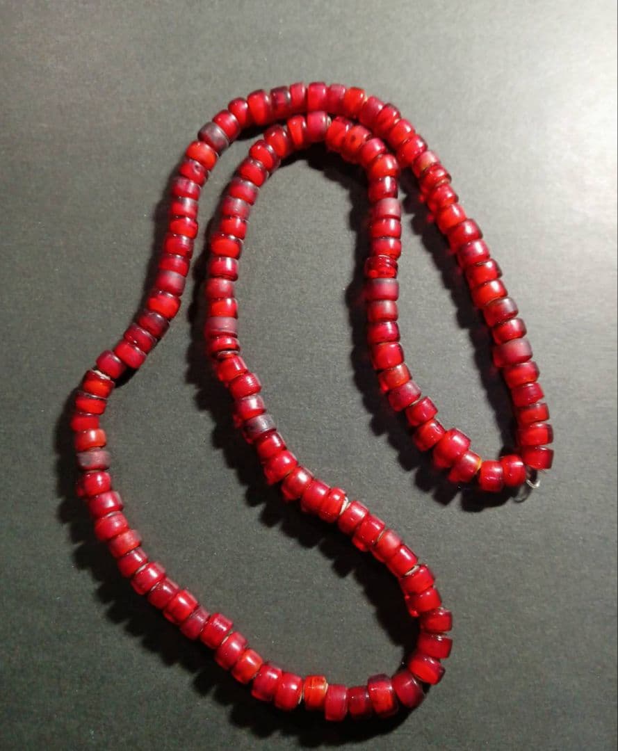 希少　アンティークビーズ　ホワイトハーツ　トレードビーズ　ヴェネチアンビーズ