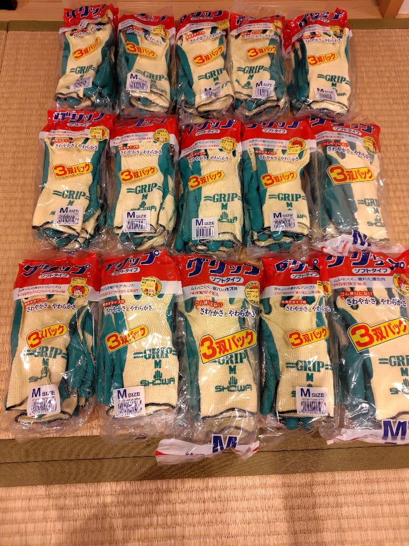 SHOWA グリップ　ソフトタイプ　Mサイズ 　3双パック✕15