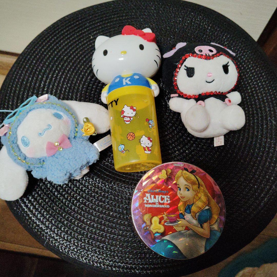 mymelodyハローキティ・マイメロディ・アリス キーホルダーセット