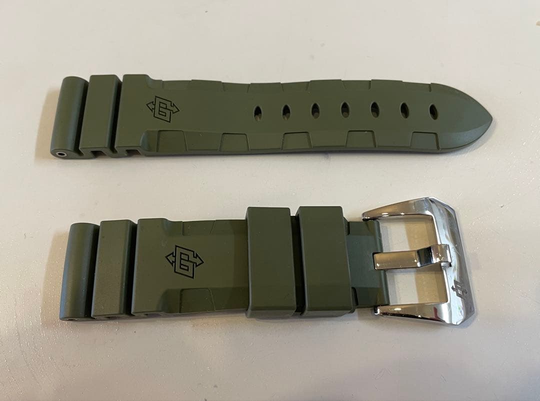 PANERAI 純正尾錠用OPロゴラバーべルト　40mm用