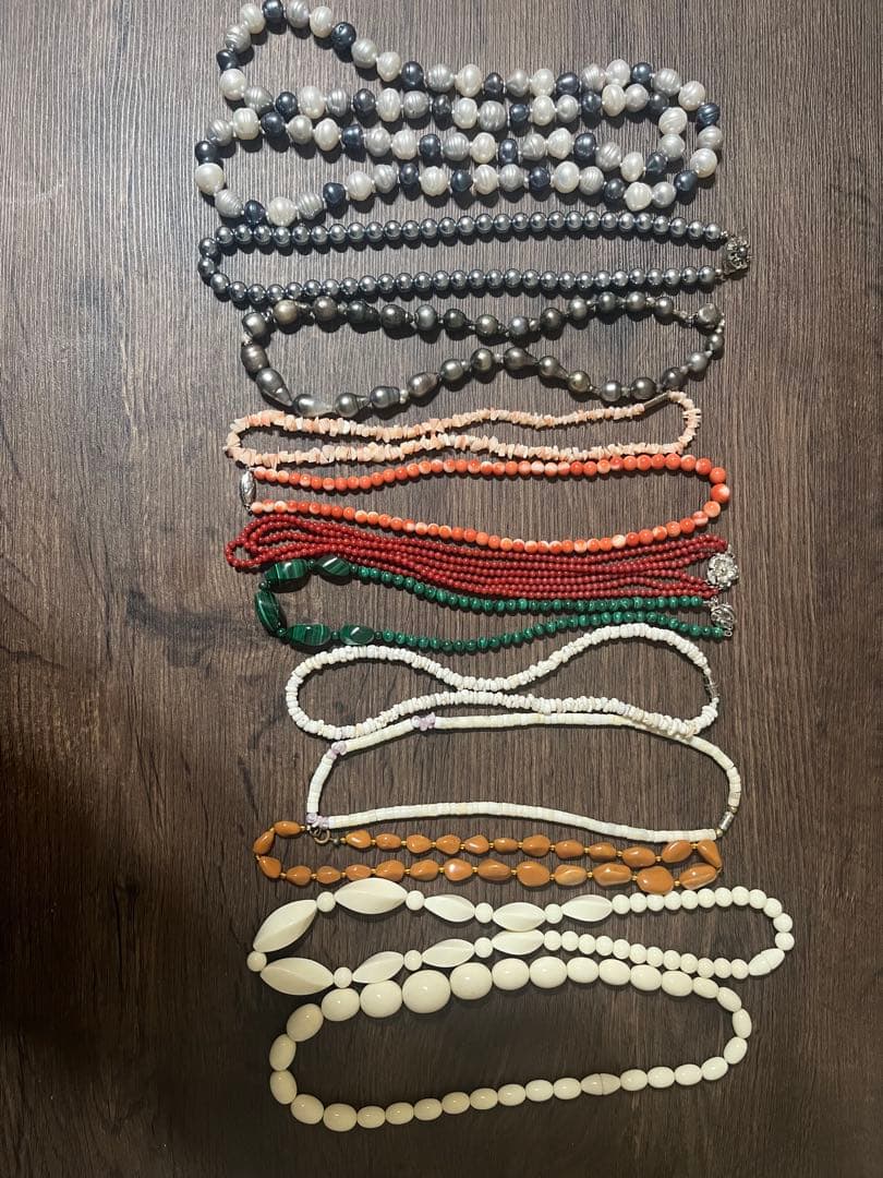 ネックレスセット 多彩な色合い