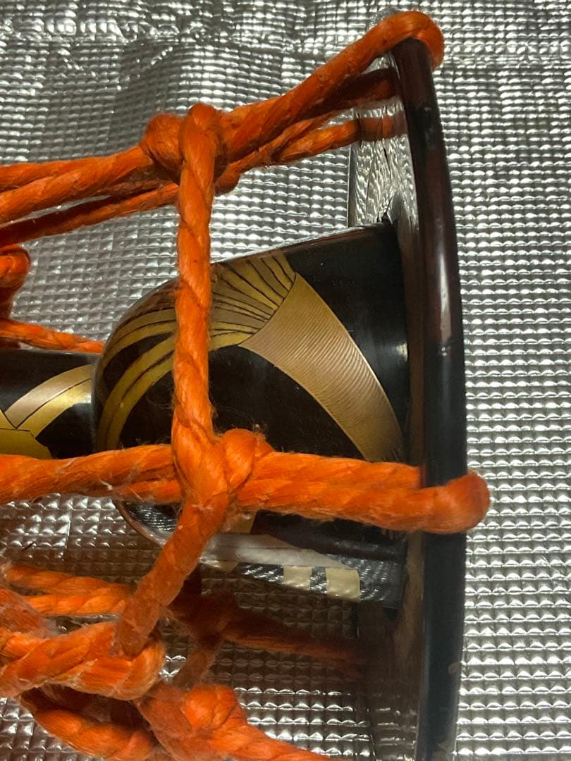 鼓／年代物。金時絵【汚れ、鼓裏にヒビ割れが少しだけ御座います。】