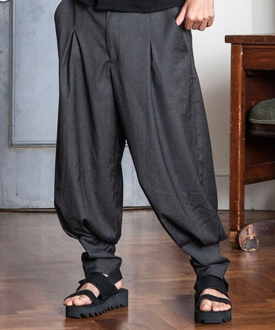 美品 定価26290円 glamb サルエルパンツ ジョッパーズパンツ サイズ3