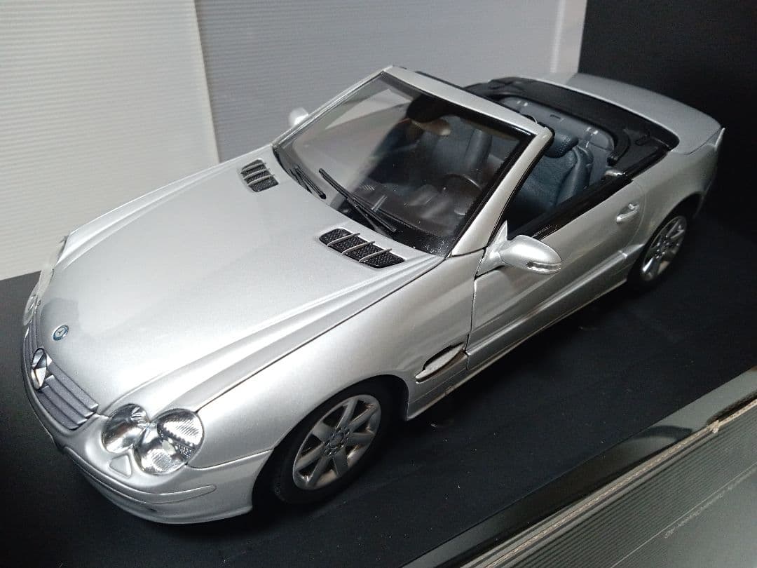 PMA/Minichamps 1/18 メルセデスベンツ SLクラス