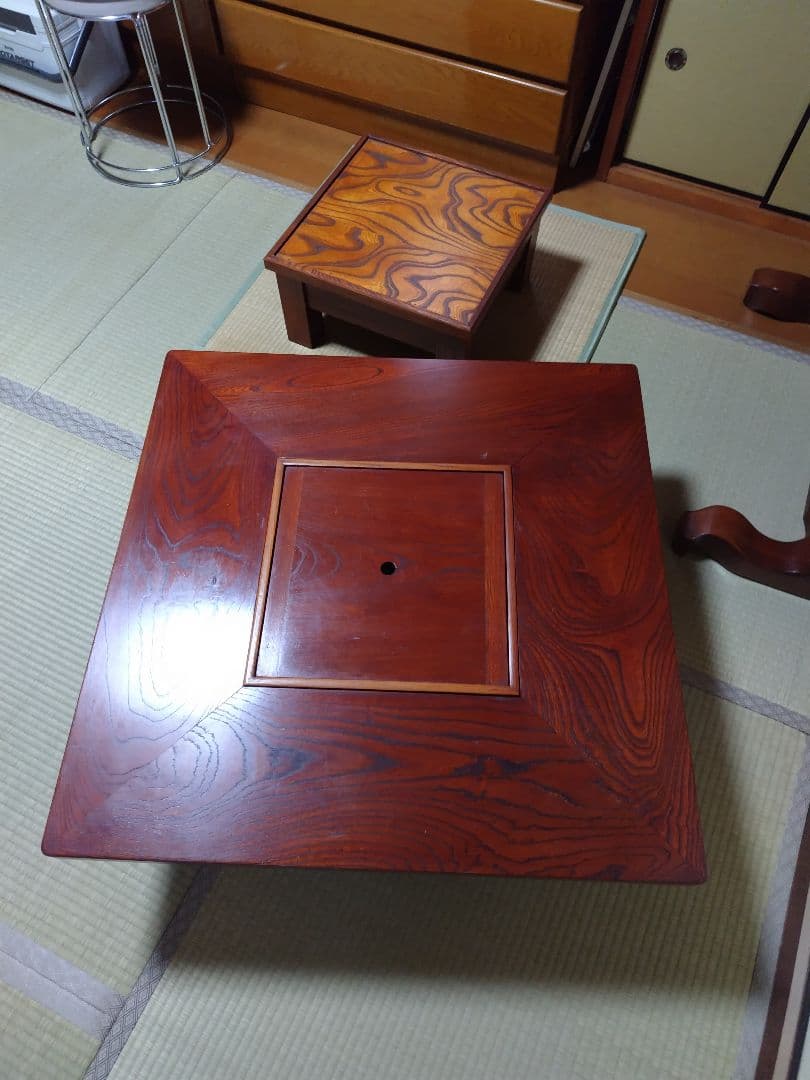 囲炉裏ダイニングテーブル　正方形　銅製火鉢付　灰付