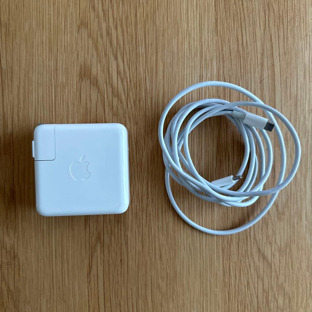 Apple MacBook Pro 13インチ スペースグレイ