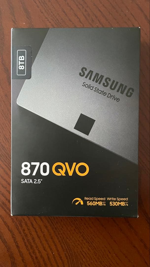 内蔵型SSD Samsung 870 QVO 8TB SATA 2.5 SSD