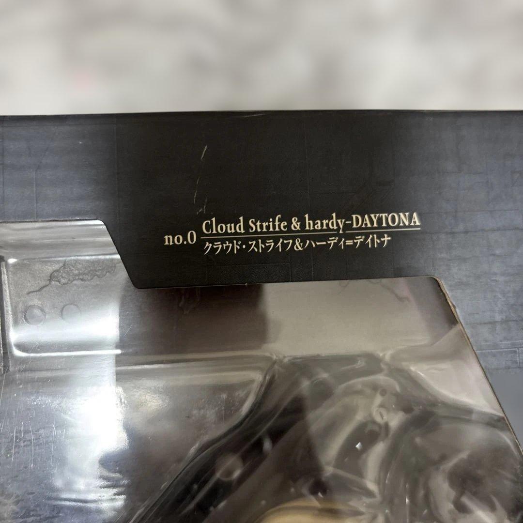 FINAL FANTASY VII PLAY ARTS Vol.1 クラウド