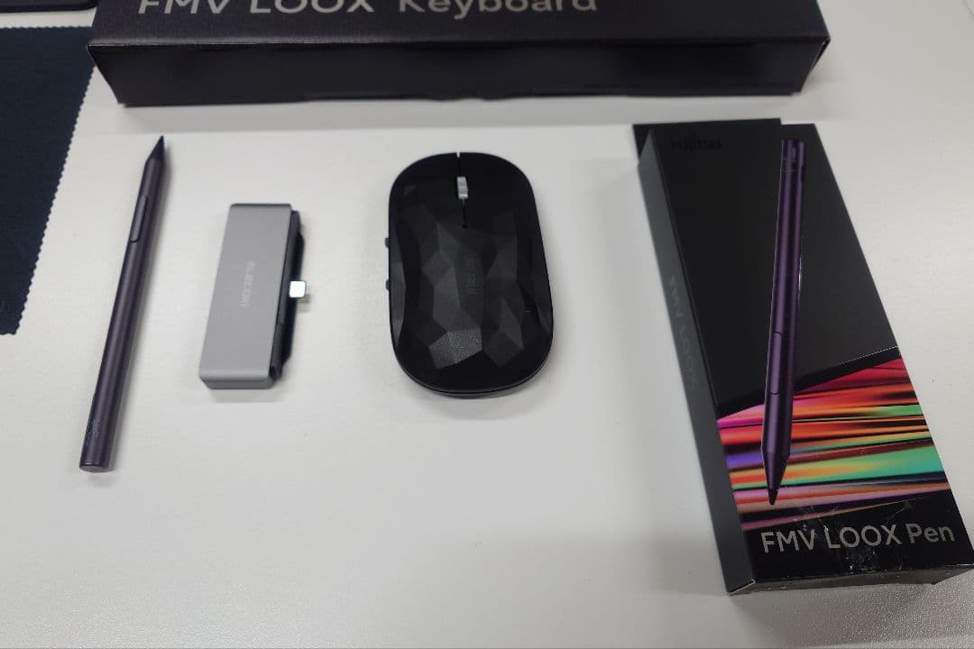 FMV LOOX 90G タブレット 本体　フルセット