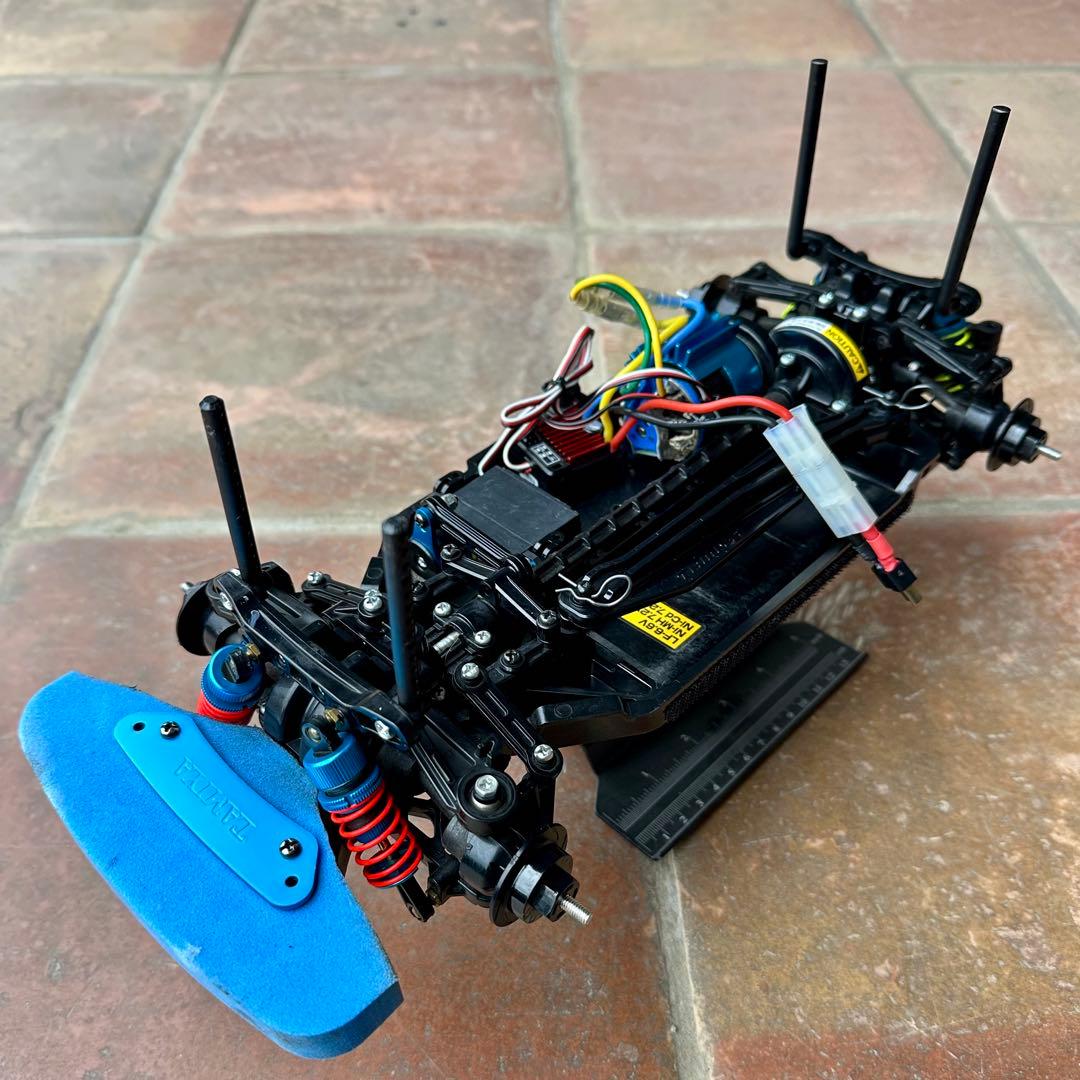 ゆ*ぎ様 タミヤ TT-02 シャーシ（メカ付き）