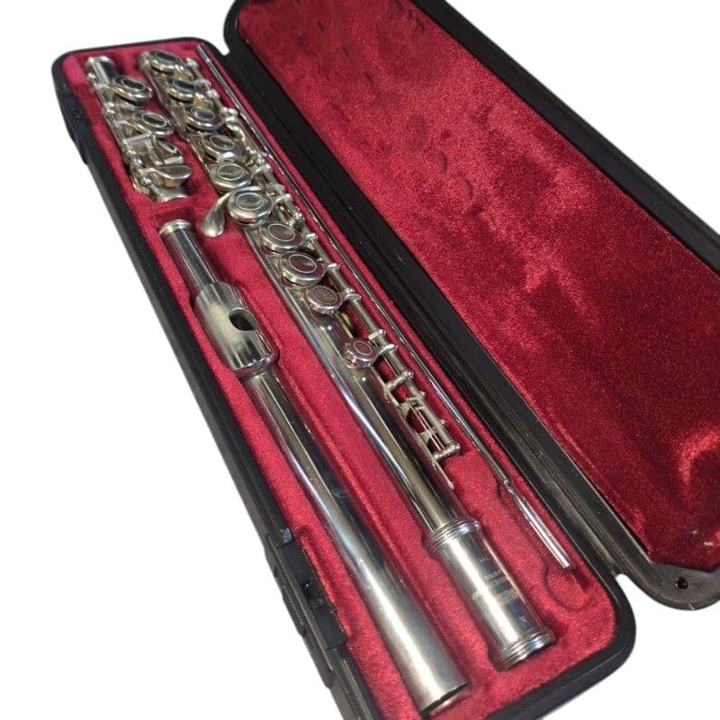 ヤマハ　yfl-211　フルート　管楽器　Eメカ　銀メッキ　YAMAHA