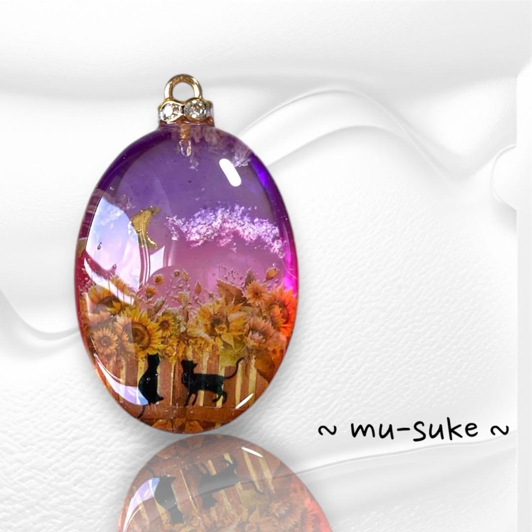 〜ニッキー様〜天然石　レジンネックレス　【トルネード】