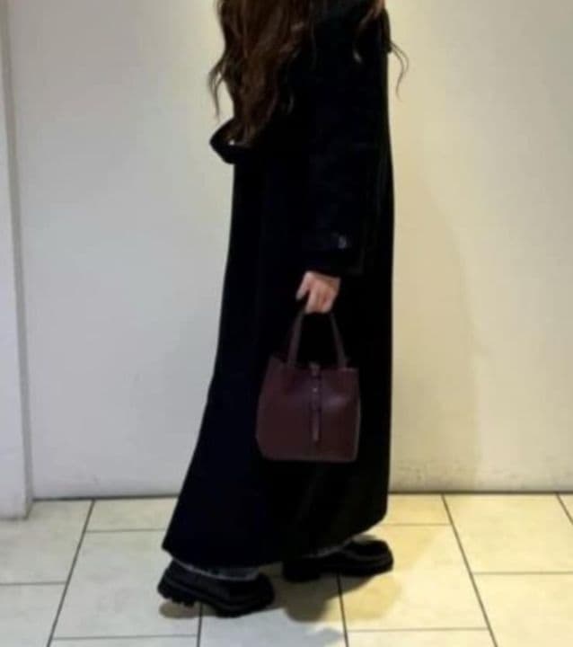 CHARLES&KEITH Beryl ベリル リサイクルレザー バケツバッグ