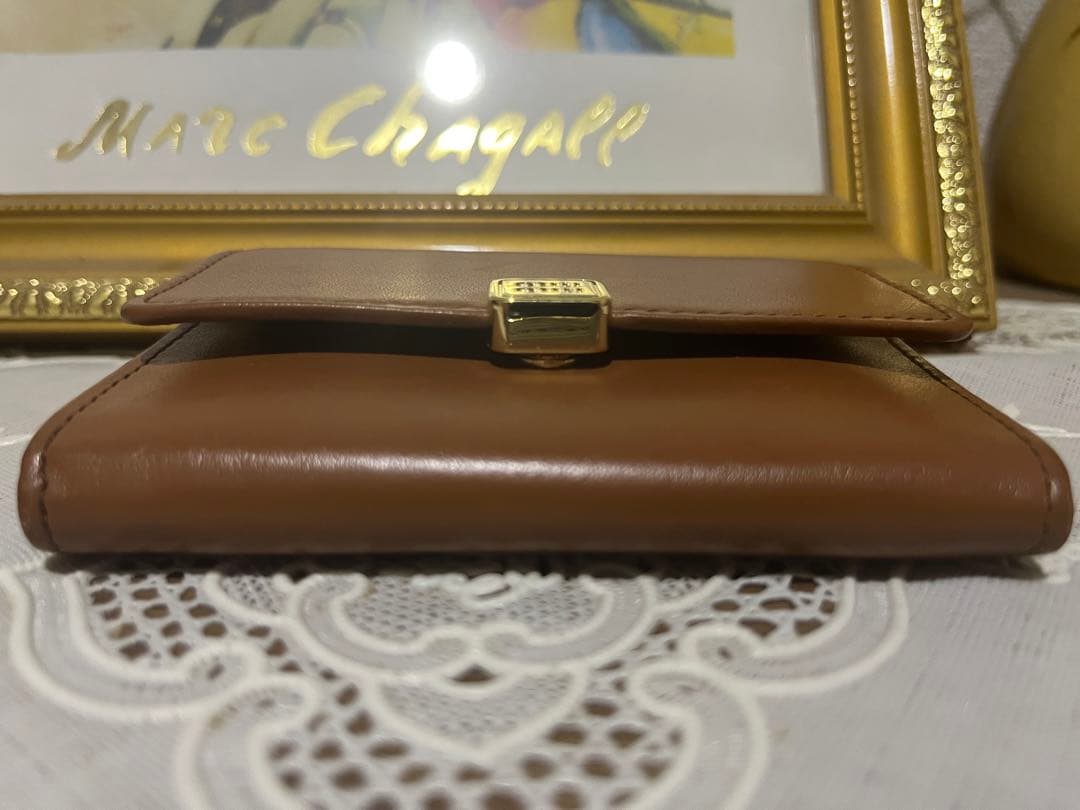 鞠*山様 【極美品】MiuMiuブラウン 財布 （ショッパー カードケース 証明